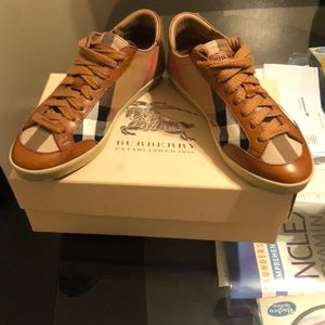 Burberry shoes